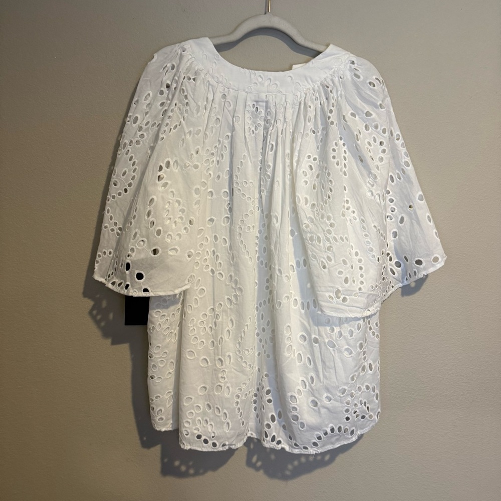 Tuckernuck White Eyelet Finley Flutter Sleeve Top - Picture 7 of 9